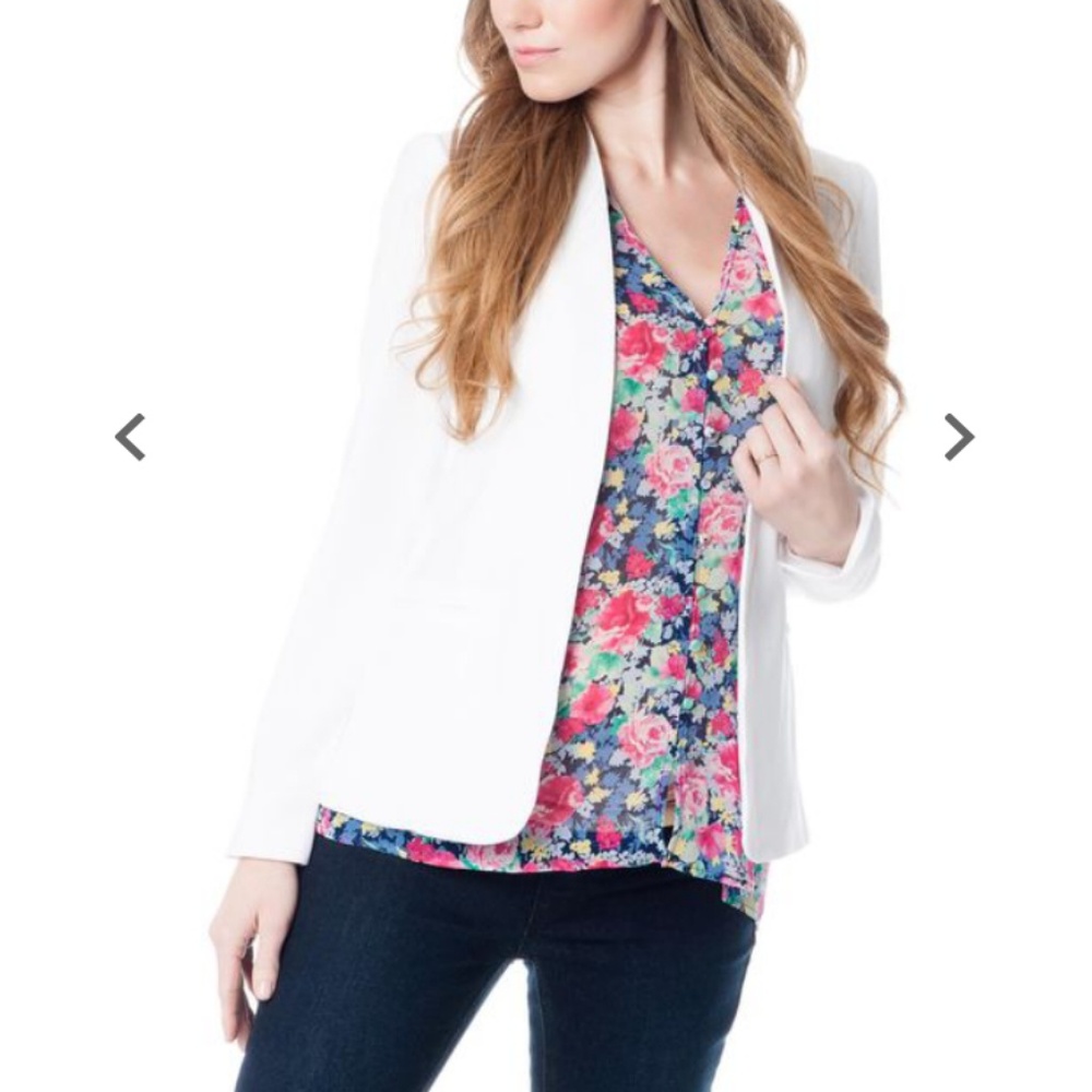 A pea in the pod open front maternity jacket